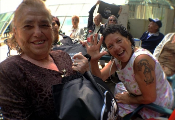 OFRECEMOS APOYO A MUJERES ADULTAS MAYORES QUE SUFREN MALTRATO